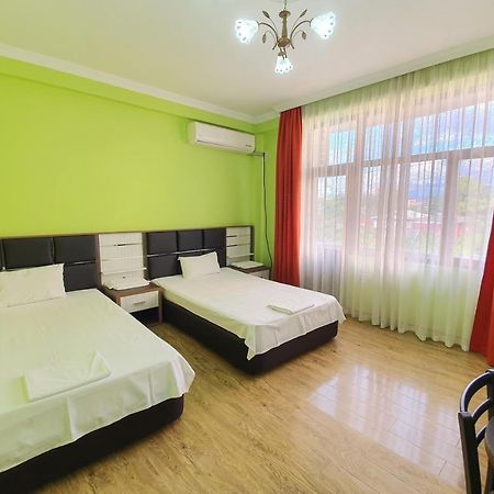 Apartments Residence Батуми Екстериор снимка