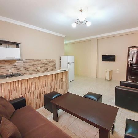 Apartments Residence Батуми Екстериор снимка
